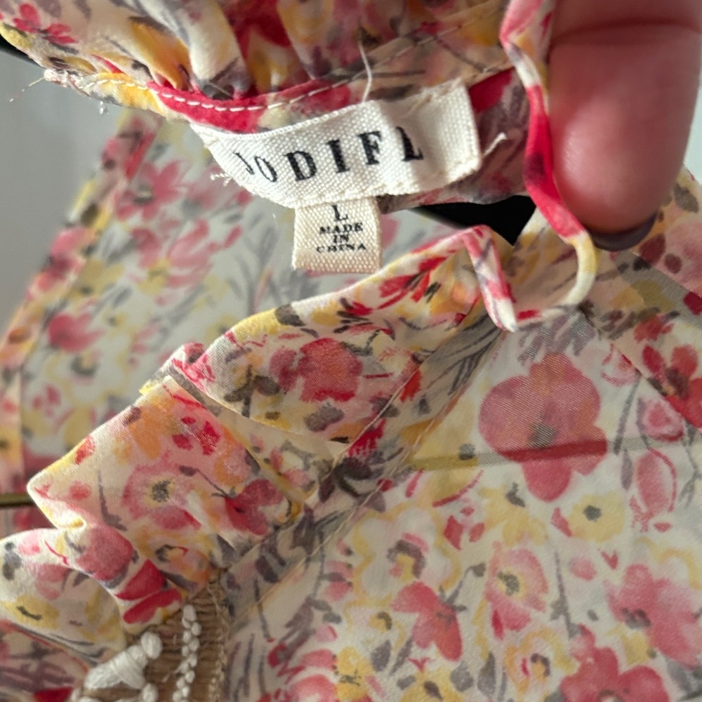 JODIFL Floral Ruffle Blouse in Red and Yellow - Picture 2 of 4